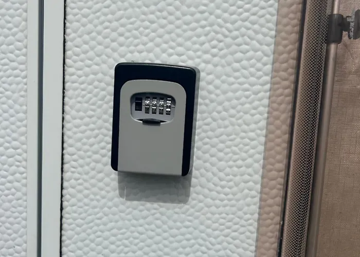 Romey Iikka Daire Pula